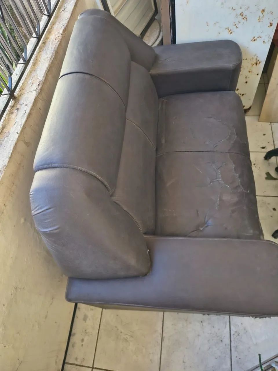 2 sofás, 3 lugares e 2 lugares