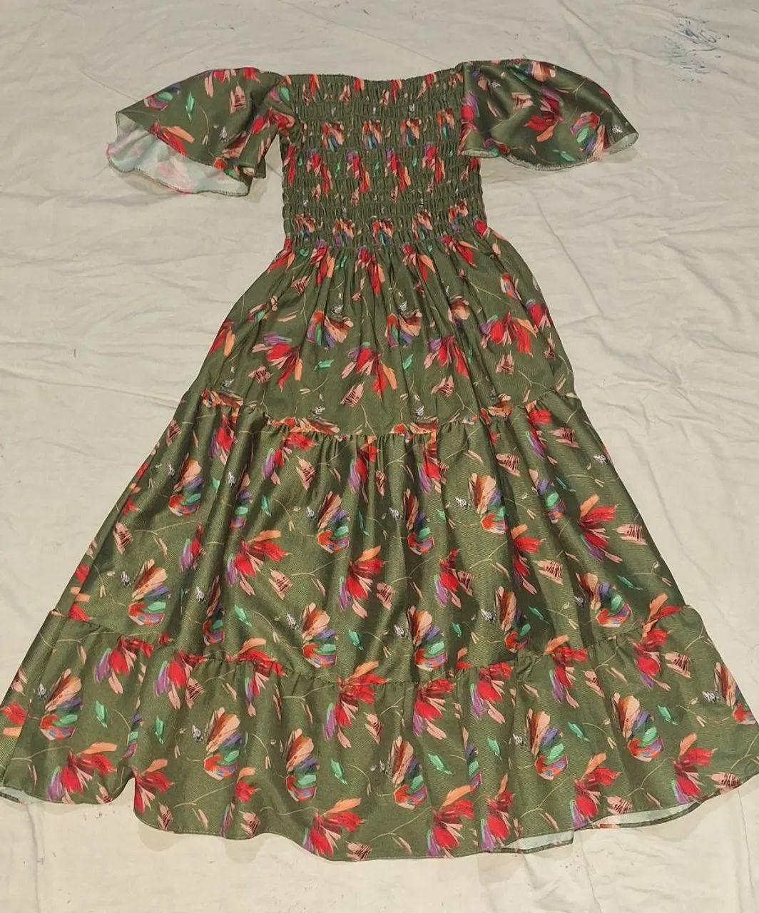 vestido verde florido - Foto 2