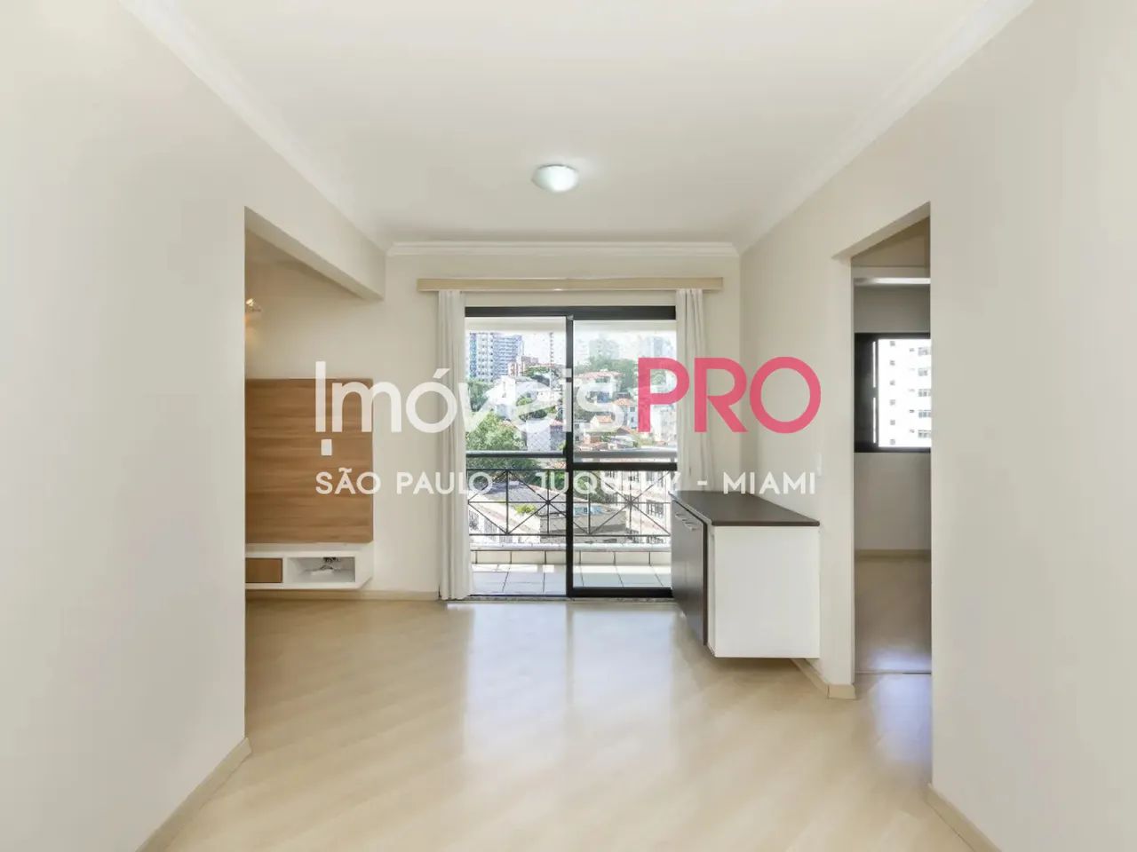 APto de 53m2 com 2 dorm e 1 vaga no Vila MAriana prox do metro