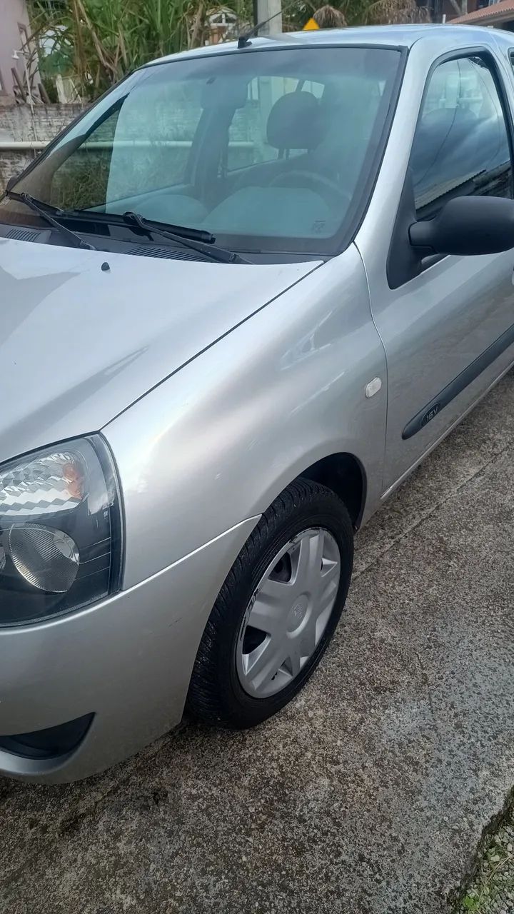 Renault Clio Hi-flex 1.0 16V 5P 2011 - Foto 2