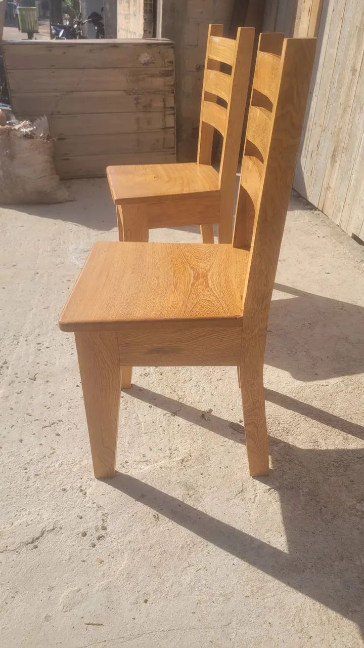 Cadeira de encosto curvo - Foto 3