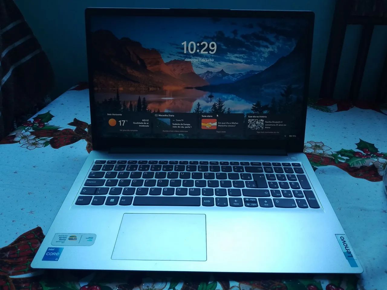 Vendo Notebook Lenovo  - Foto 3