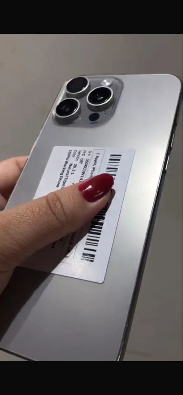 iPhone 16 Pro Max 256GB Titânio Natural - R$ 5.990 - Foto 3
