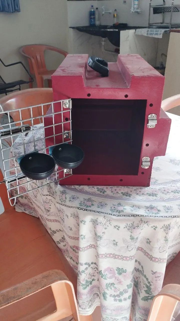 Vende-se Caixa de Transporte Cachorro - Foto 4