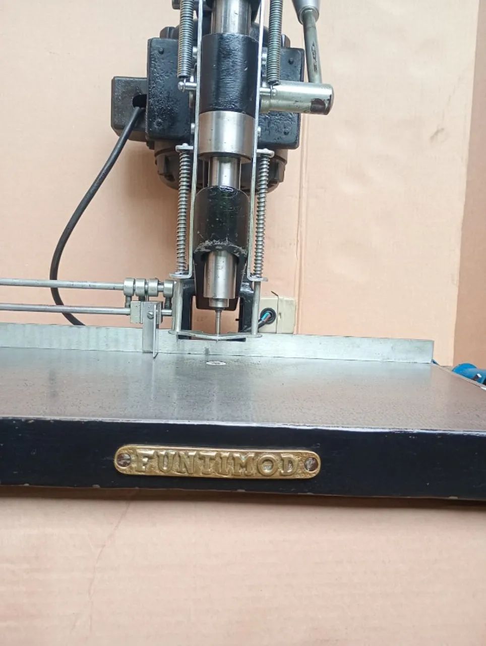 Furadeira Gráfica para Papel marca Funtmod só 1.400,00 - Foto 4