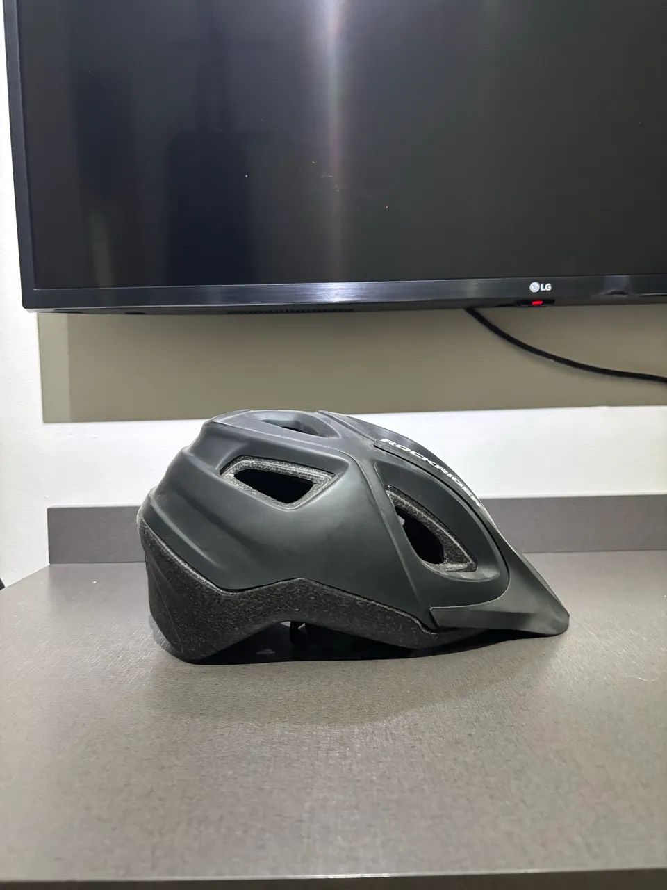 Capacete de Ciclismo ROCKRIDER - NOVO  - Foto 5