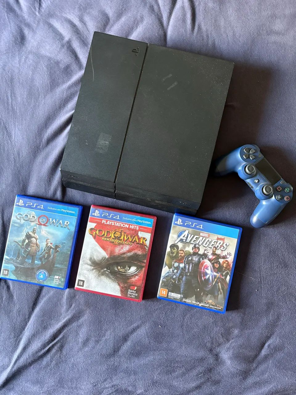 PlayStation 4 / Ps4 com controle e 3 jogos