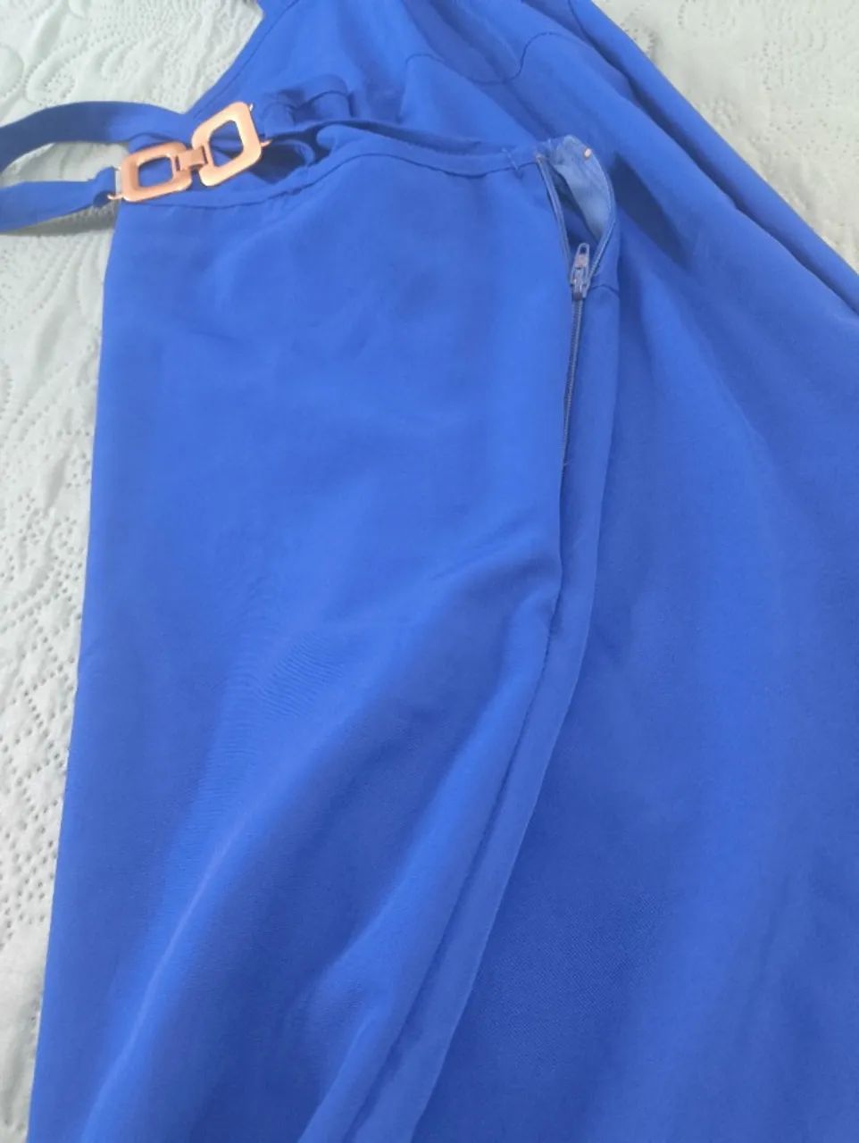 Vestido azul com detalhes em metal - Foto 3