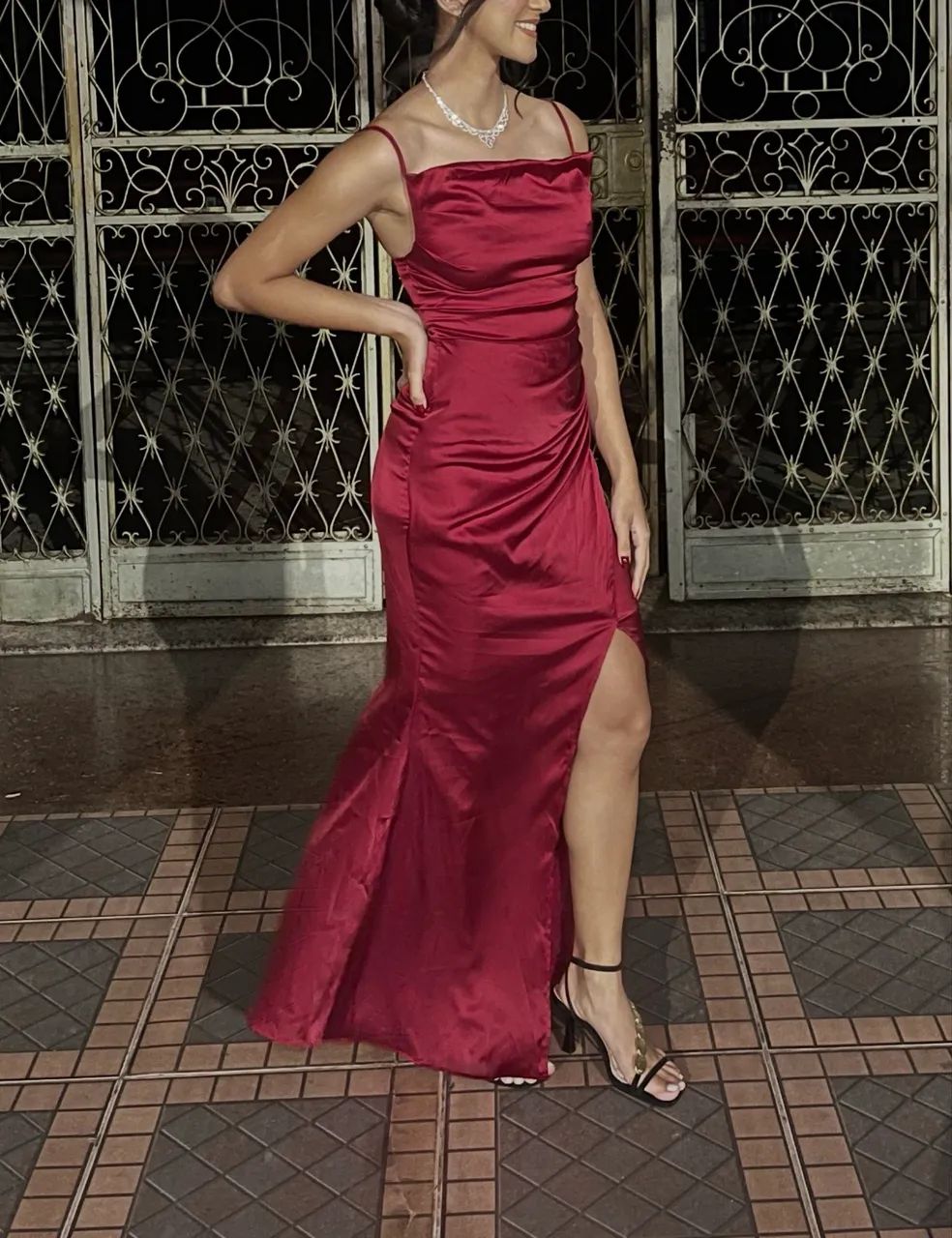 Vestido social vermelho 