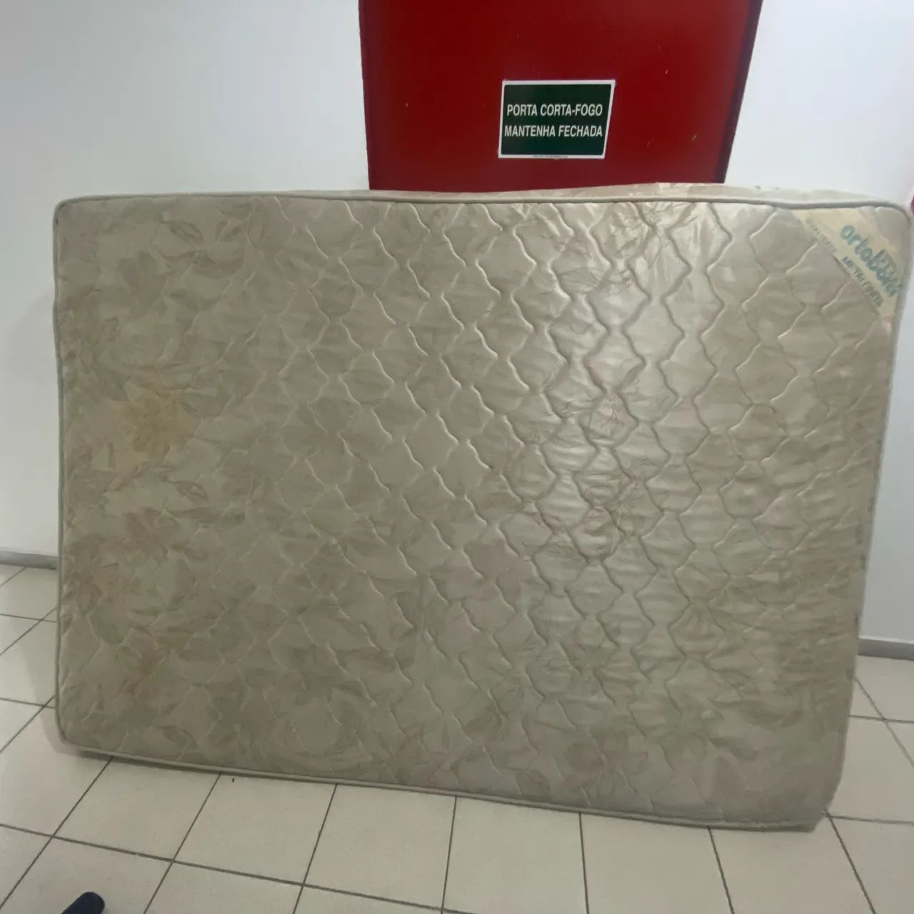 Combo colchões + cadeiras  - Foto 2