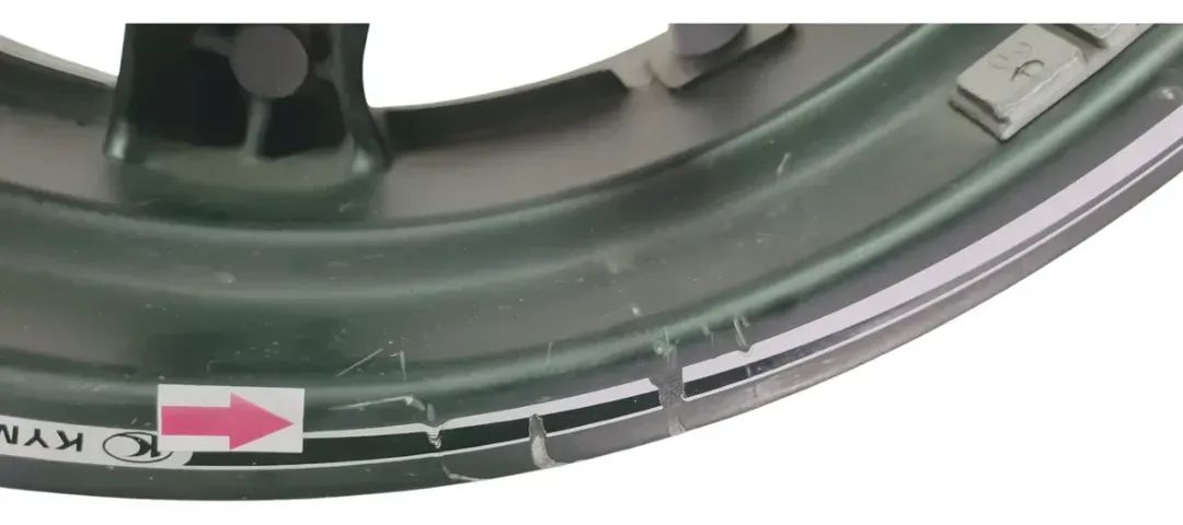 Roda Traseira Kymco Downtown 300i Orig Detalhes 55069 - Foto 3