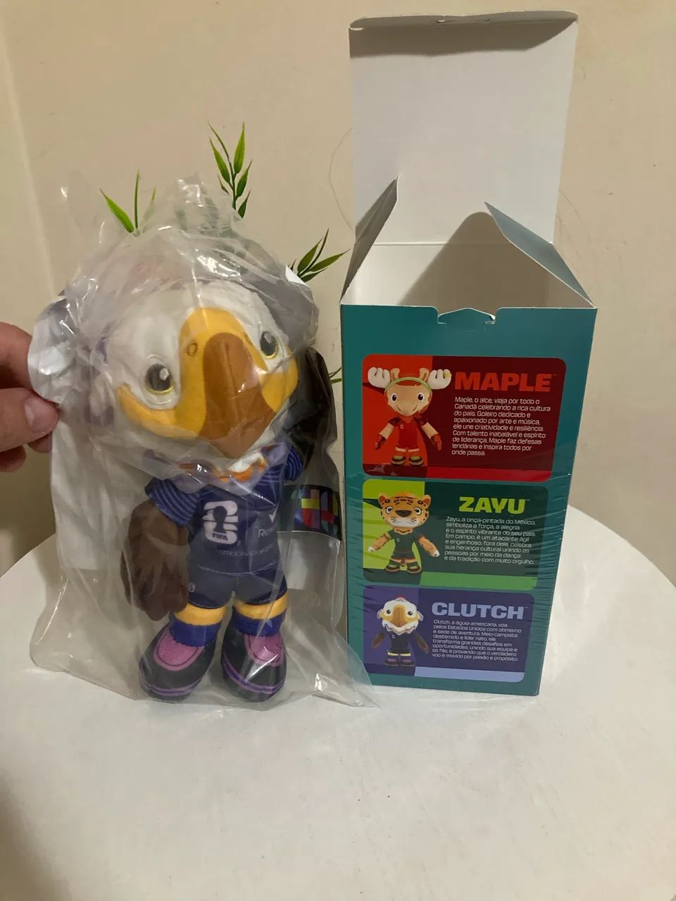 Mascote da copa 2026 clutch a águia 