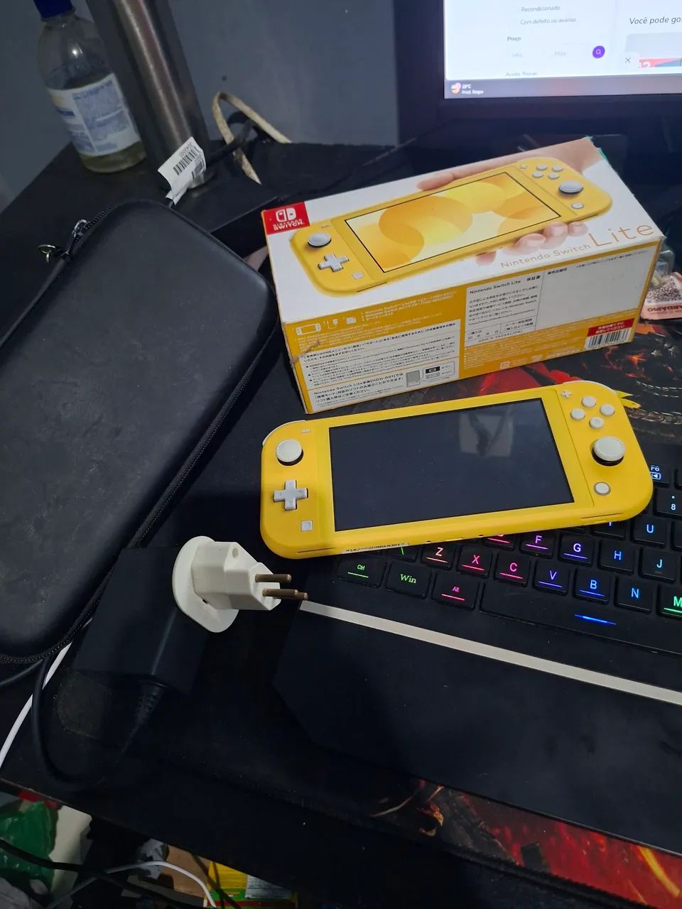 Nintendo Switch lite Amarelo - Foto 4