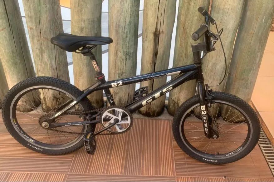 OPORTUNIDADE! VENDO BICICLETA GTS B2 ARO 20! - Foto 2