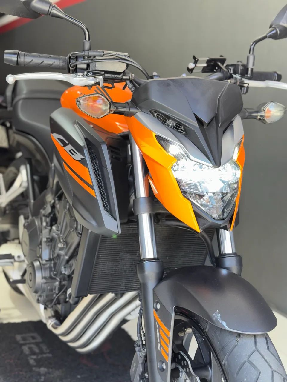 Honda CB 650f abs 2019  - Foto 4