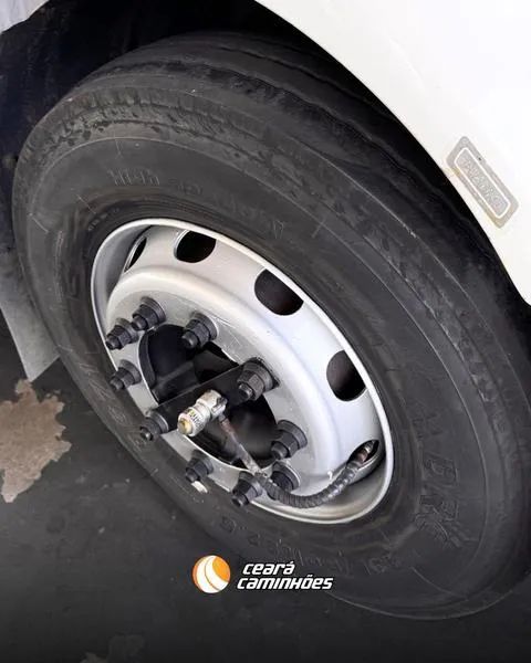 VOLVO VM 330 4X2T 2015 - Foto 2