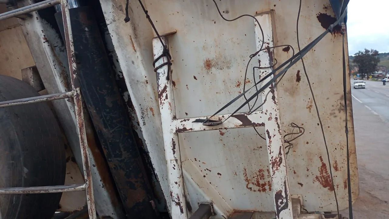 Carreta caçamba ideral 1997. - Foto 6