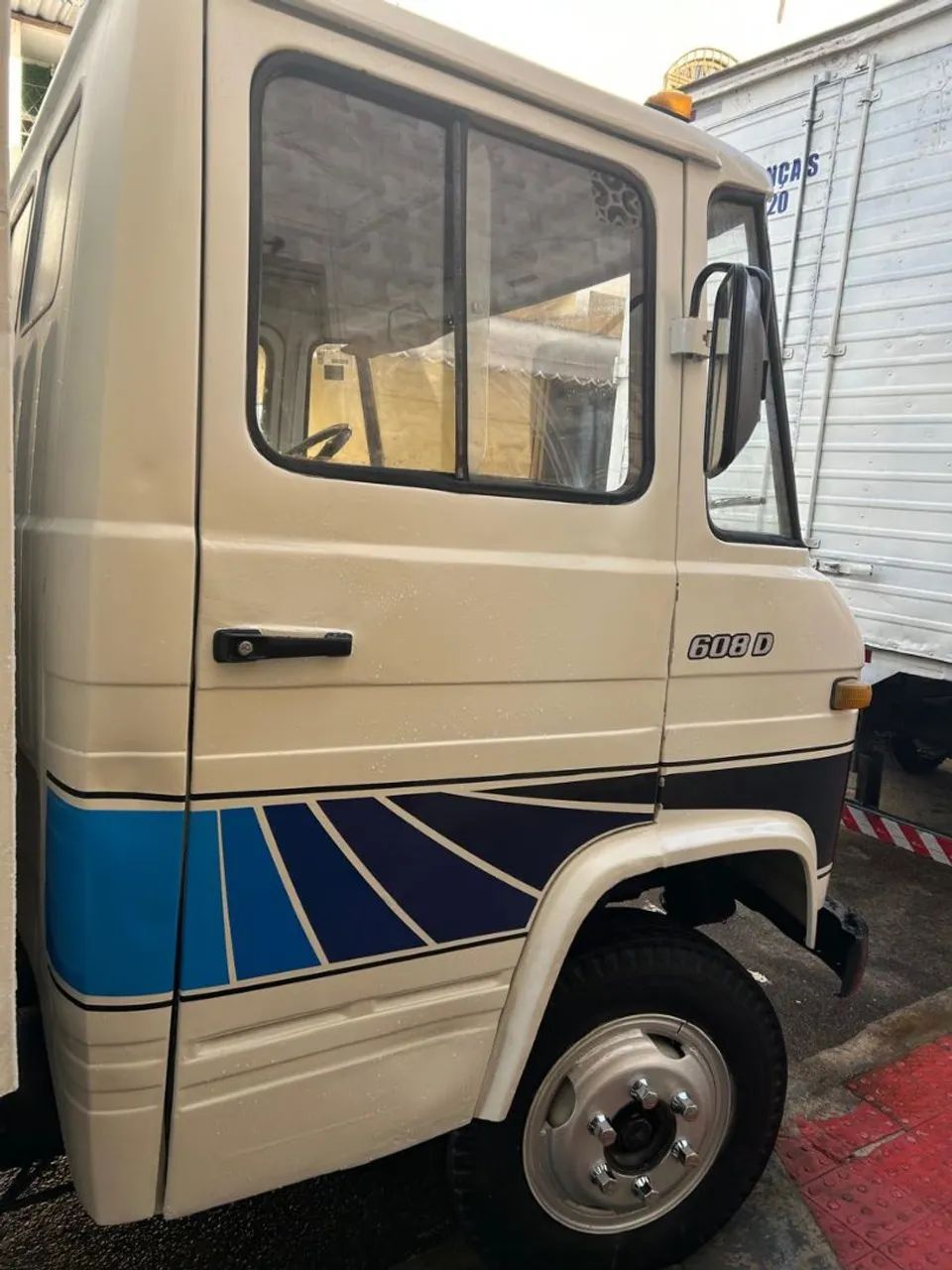Vendo 608 - Foto 2