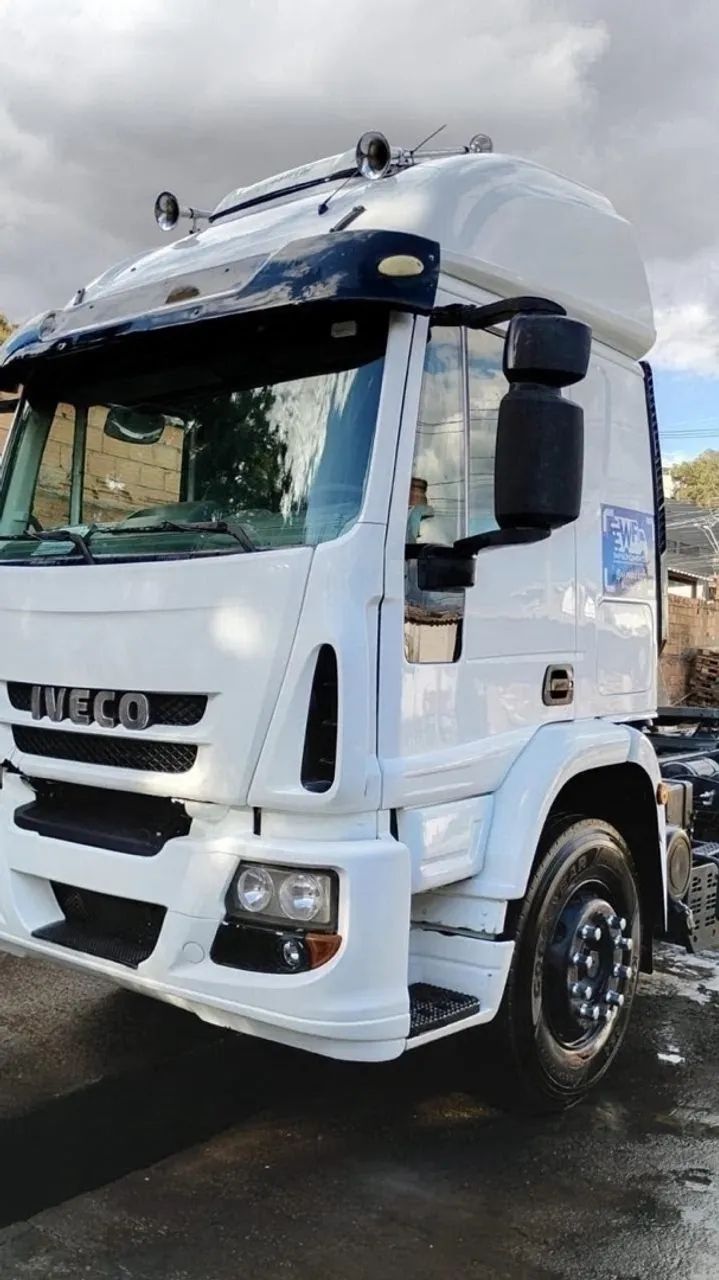 Iveco 330 cursor - Foto 2