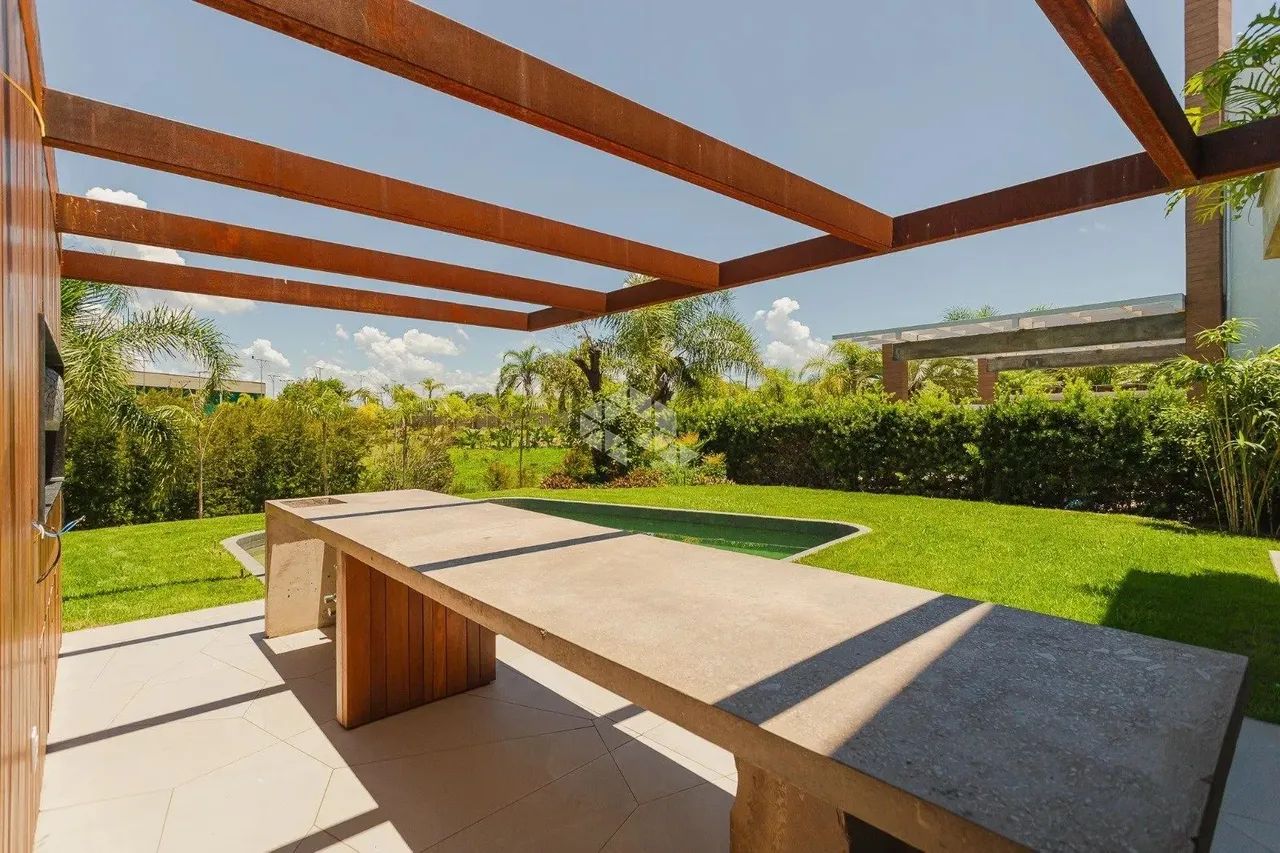 Casa para comprar no condomíno Ponta da Figueira com 5 suítes - Foto 7