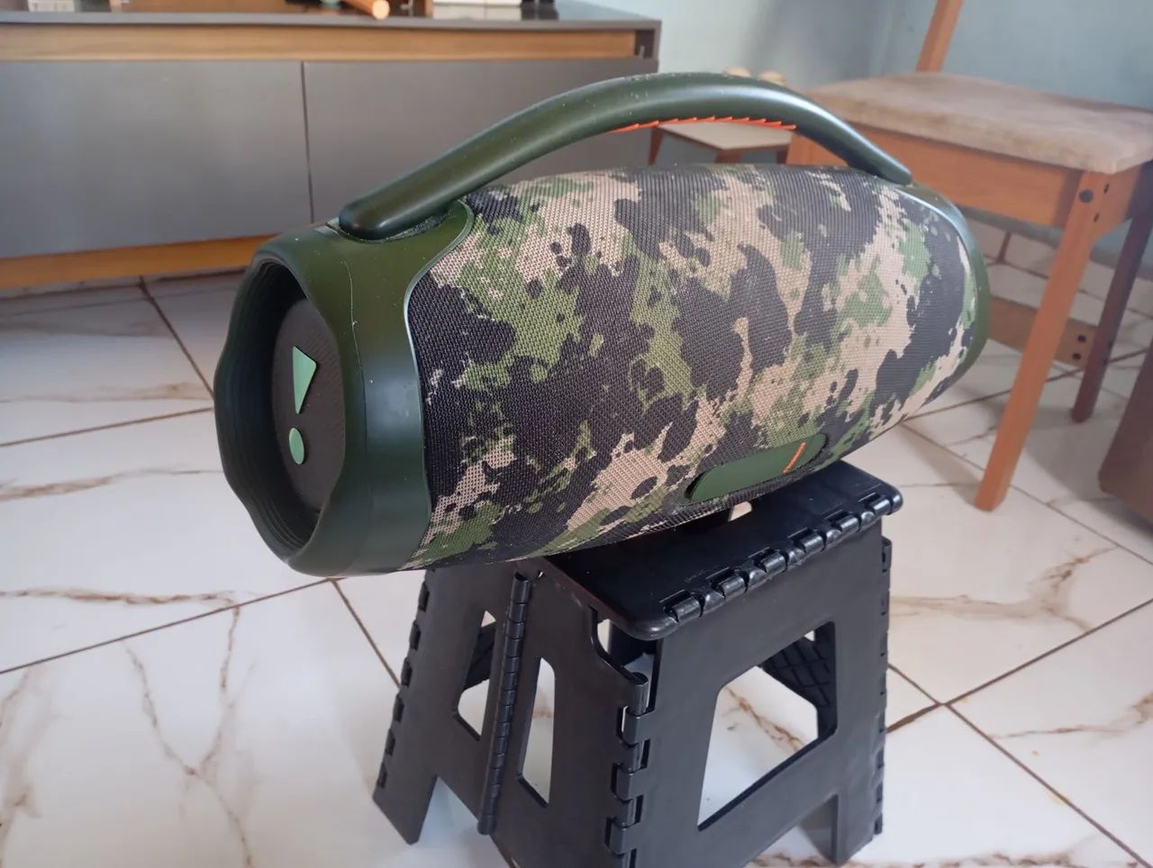 Vendo boombox 3 semi nova 