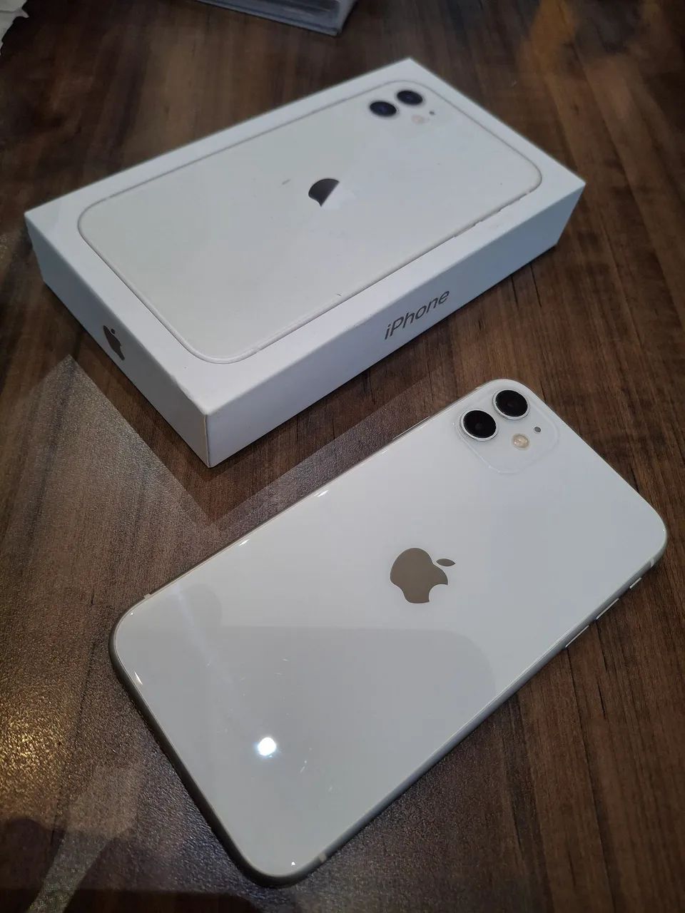 iPhone 11 ホワイト 64 GB 本体 iPhone 11 64GB Branco - Impecável (Único Dono) - Celulares e