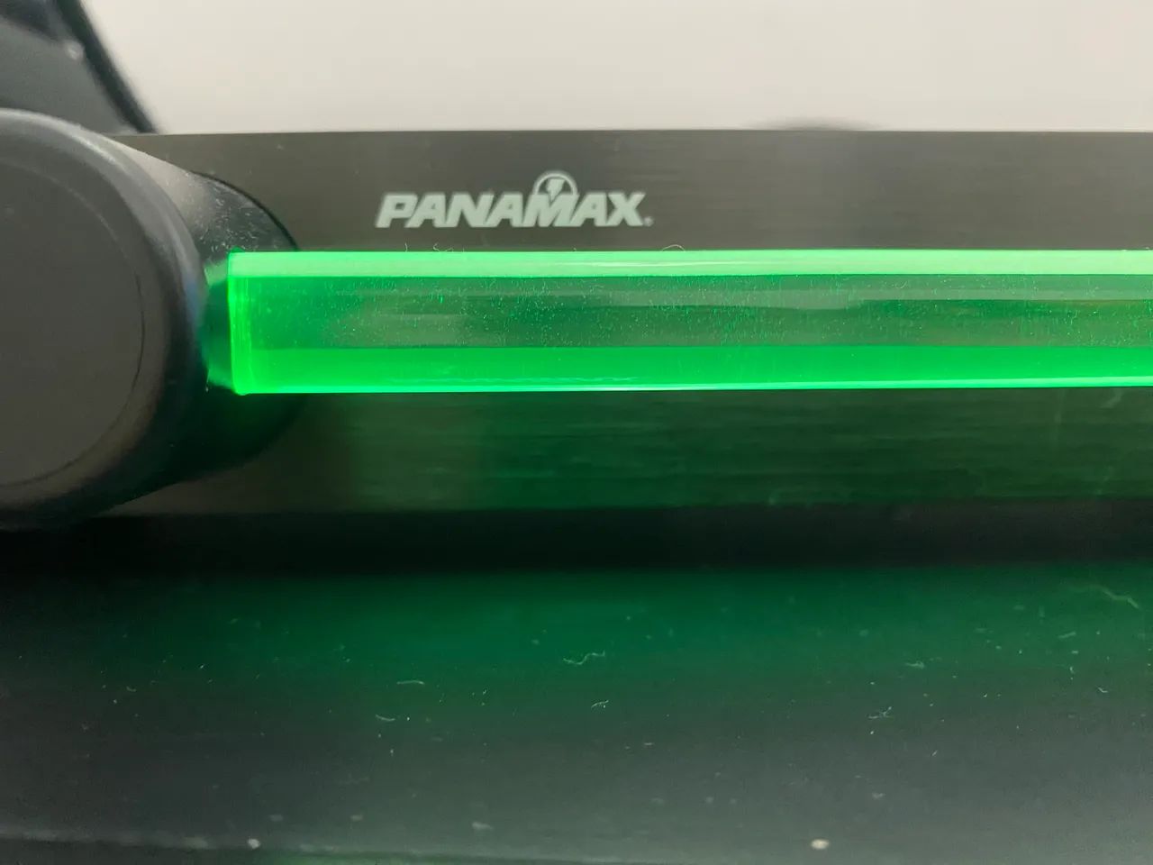 Protetor max light 4200 panamax  - Foto 2