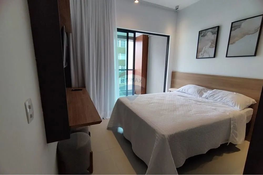 Stúdio mobiliado e decorado com varanda à venda no Centro de JF - Foto 4