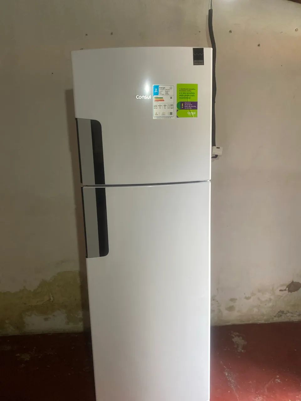 Vendo. Semi nova.