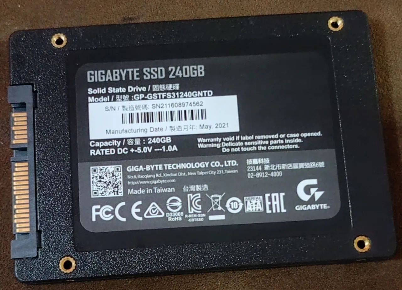 SSD Gigabyte 240GB SATA 2.5  Leitura 500MB/s e Gravação 420MB/s