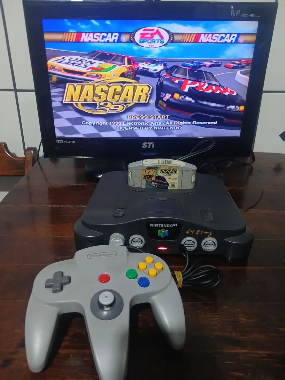 NINTENDO 64 