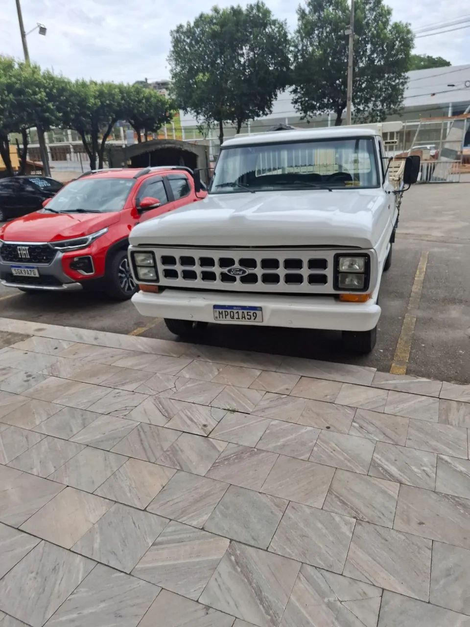 Ford F-1000 S. S. Diesel / S.s. Diesel Turbo 1987