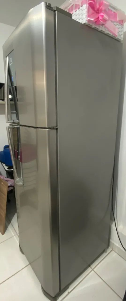 Geladeira Eletrolux - Foto 2