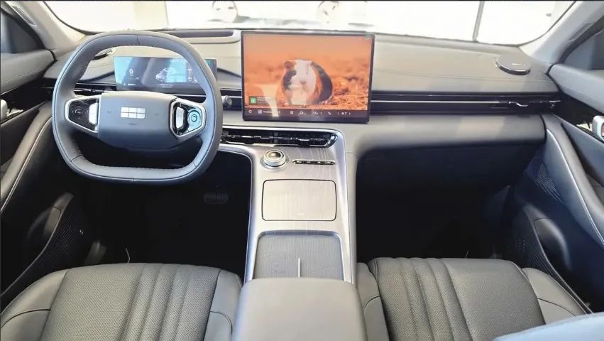Geely EX5 MAX (Elétrico), foto 11 de 15
