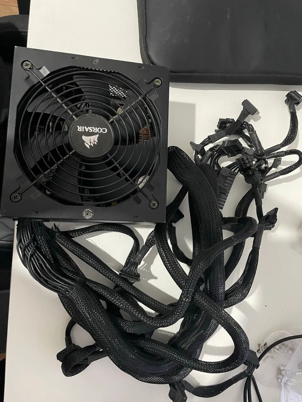 Fonte CORSAIR CX750w - Foto 2