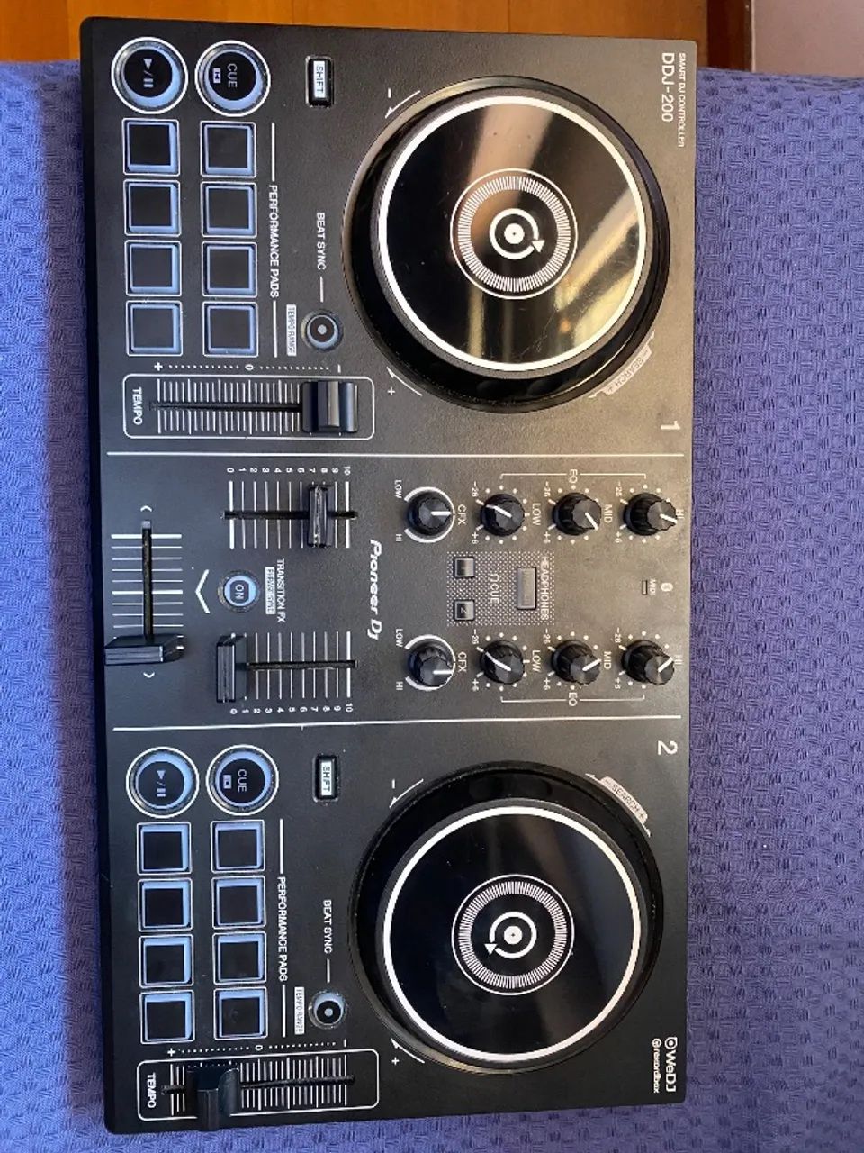 DDJ 200 Pionner Nova 