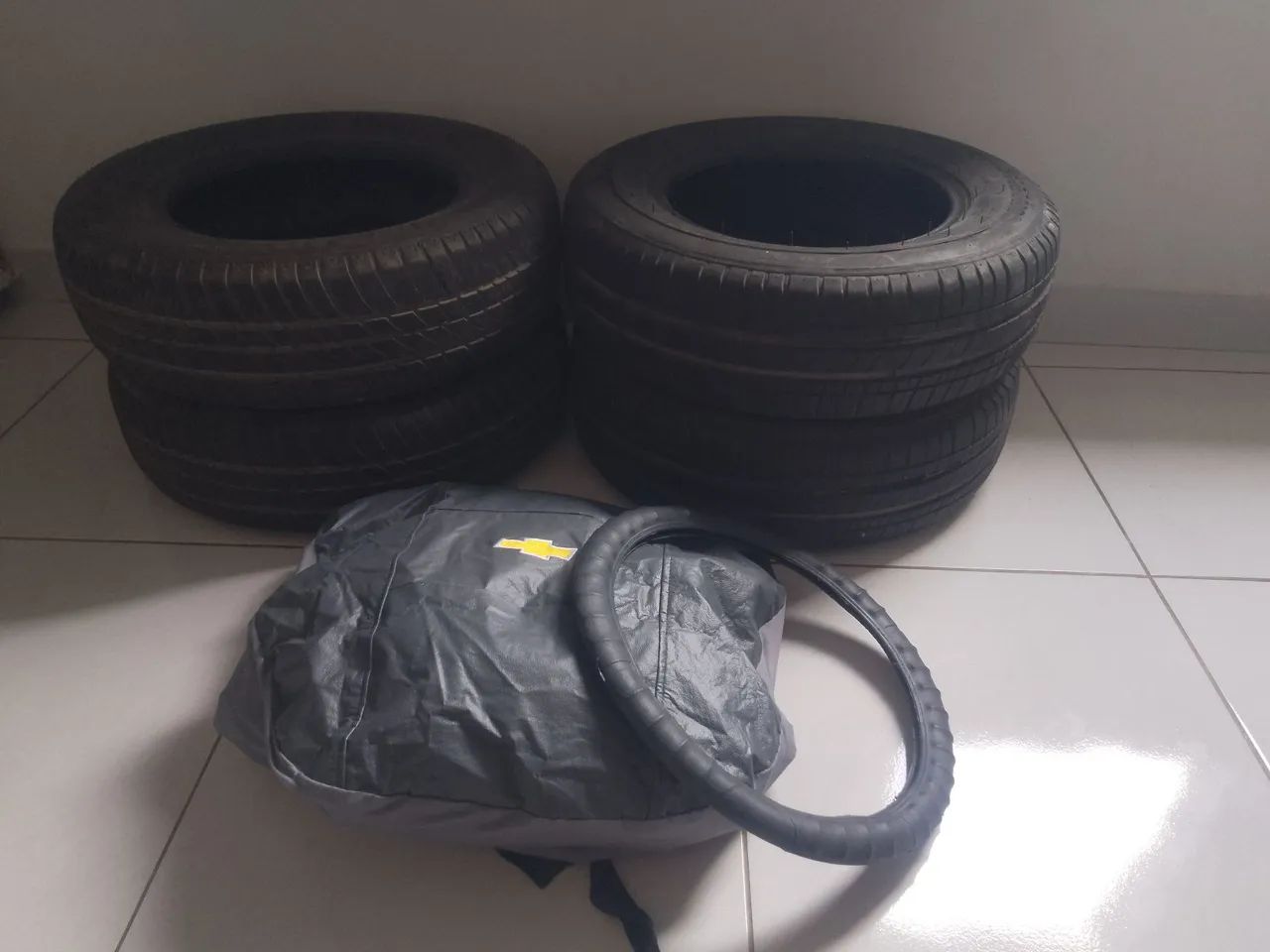 Pneus 175 70 R13