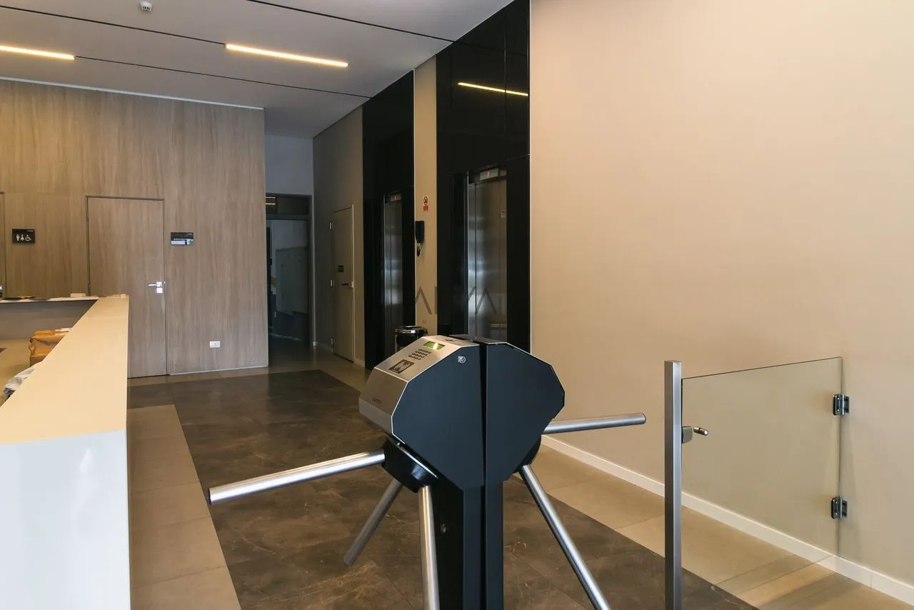 Sala Comercial à venda no Cabral - ARYA1 - Foto 2