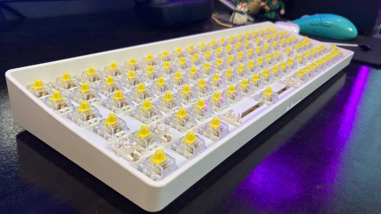 Teclado sem fio 100% mecânico Switch Yellow - Foto 3