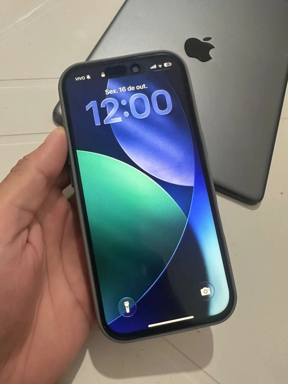 Vendo ou troco iPhone 16 pro 128GB - Foto 4