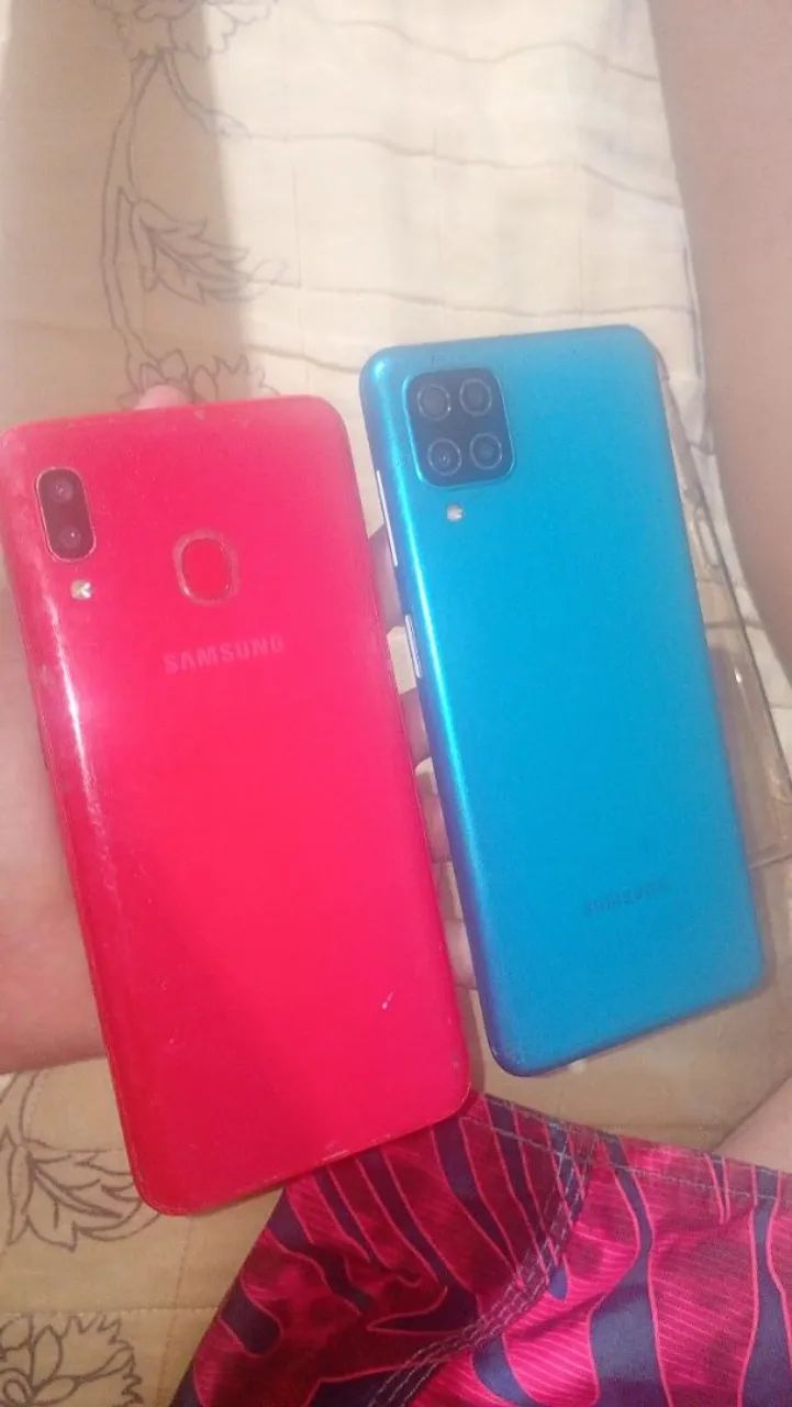 2 celular Galaxy M12 e Samsung A20 - Foto 2