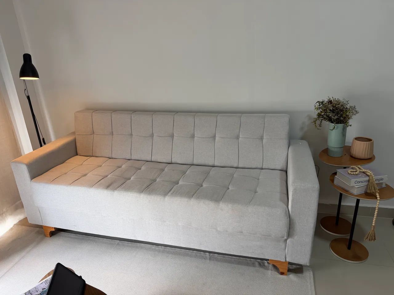 Sofá 3 lugares 2.20m