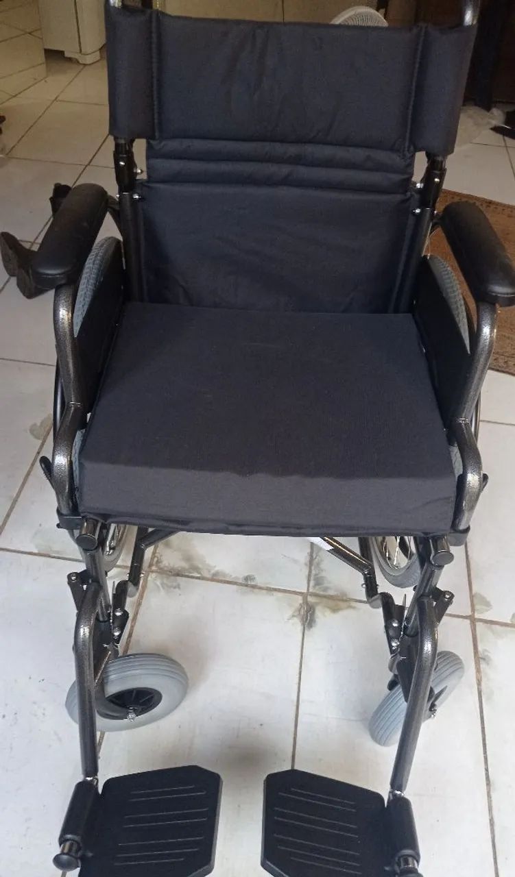 VENDO carrinho novo para quem precisa 