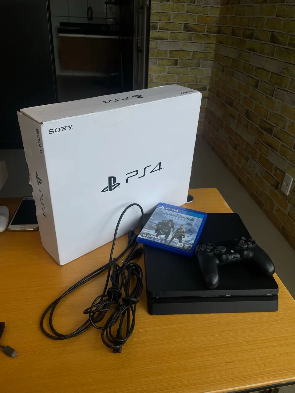 Ps4 com 1 controle e 1 jogo completo - Foto 4