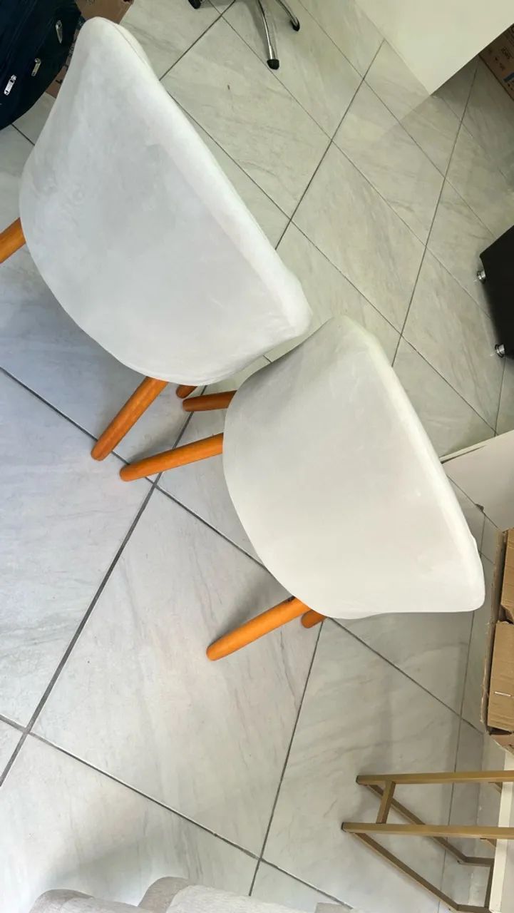 Poltronas perna palito  - Foto 2
