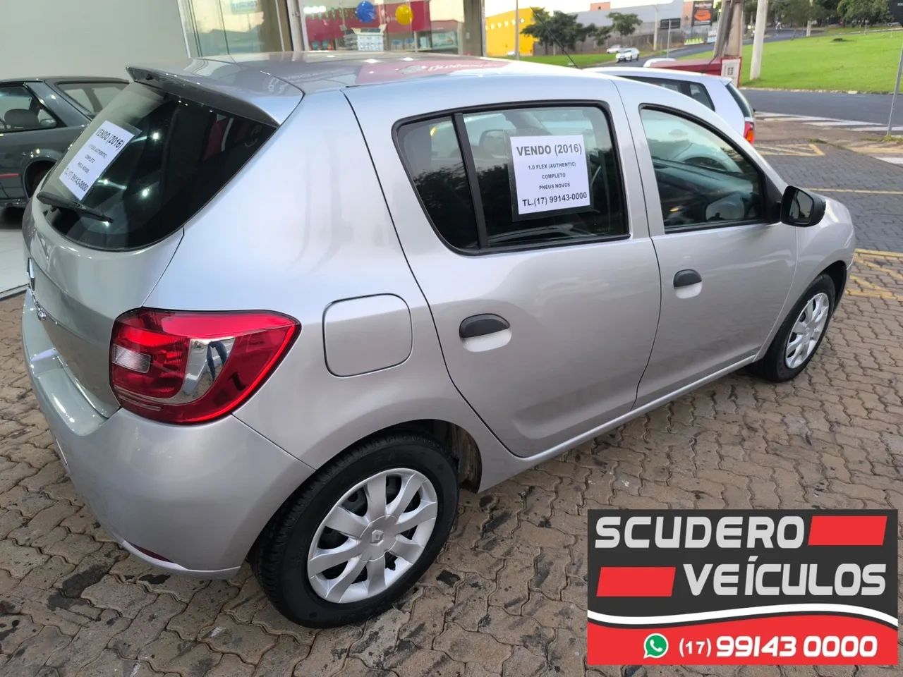 Renault Sandero Authentique Hi-Power 1.0 16V 5p, foto 5 de 19