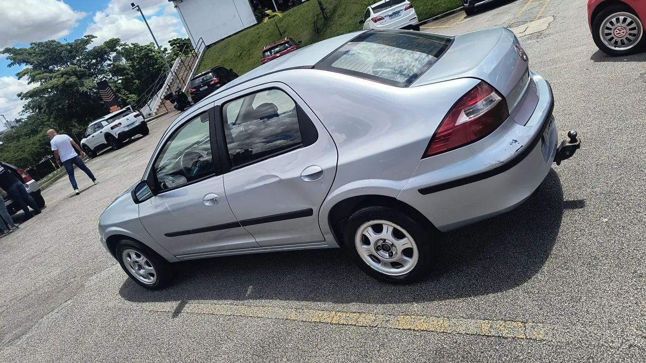 Chevrolet Prisma Sed. Maxx/ LT 1.4 8V Econof. 4P 2011 - Foto 5