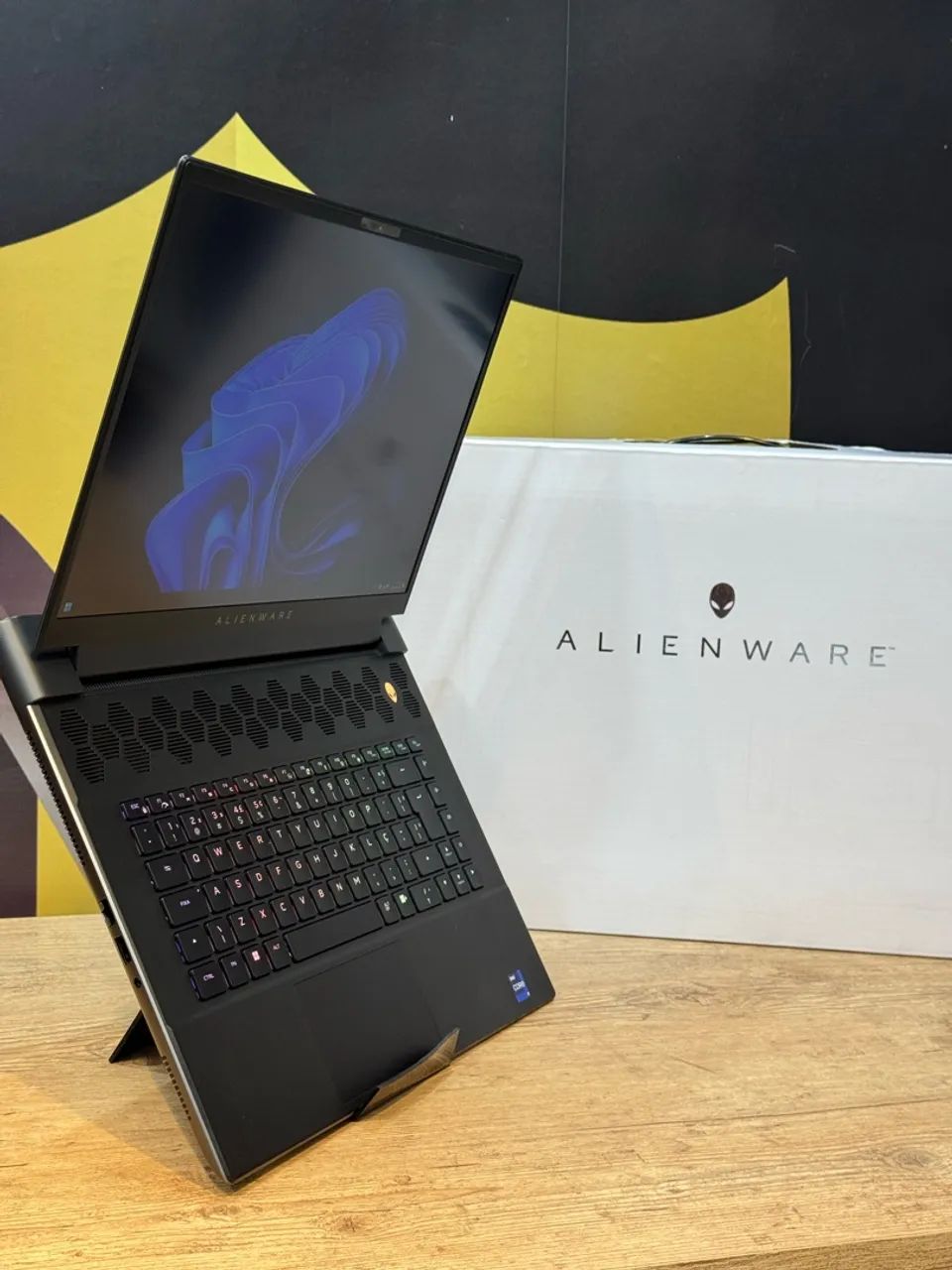 NOTEBOOK ALIENWARE M16 - Foto 2
