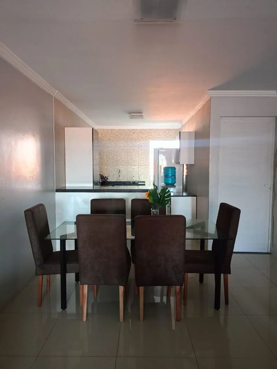 EXCELENTE OPORTUNIDADE - CASA DUPLEX COM 2 MORADIAS INDEPENDENTES - Foto 3