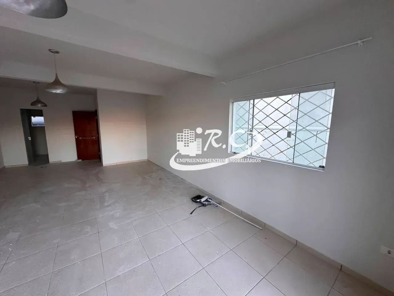 RC Imoveis aluga sala comercial no Sitio Cercado - Foto 4